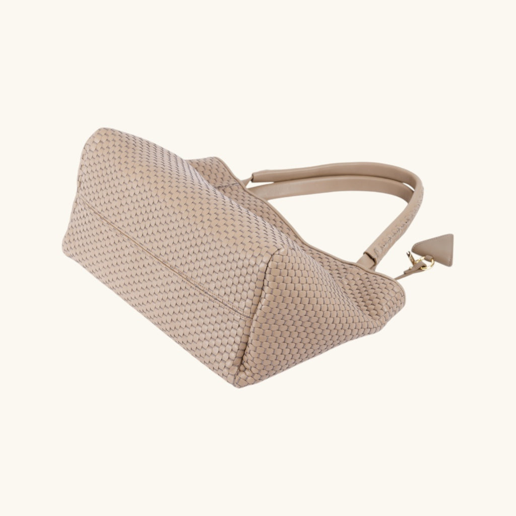 "09" PLAIN Woven Leather Tote Bag