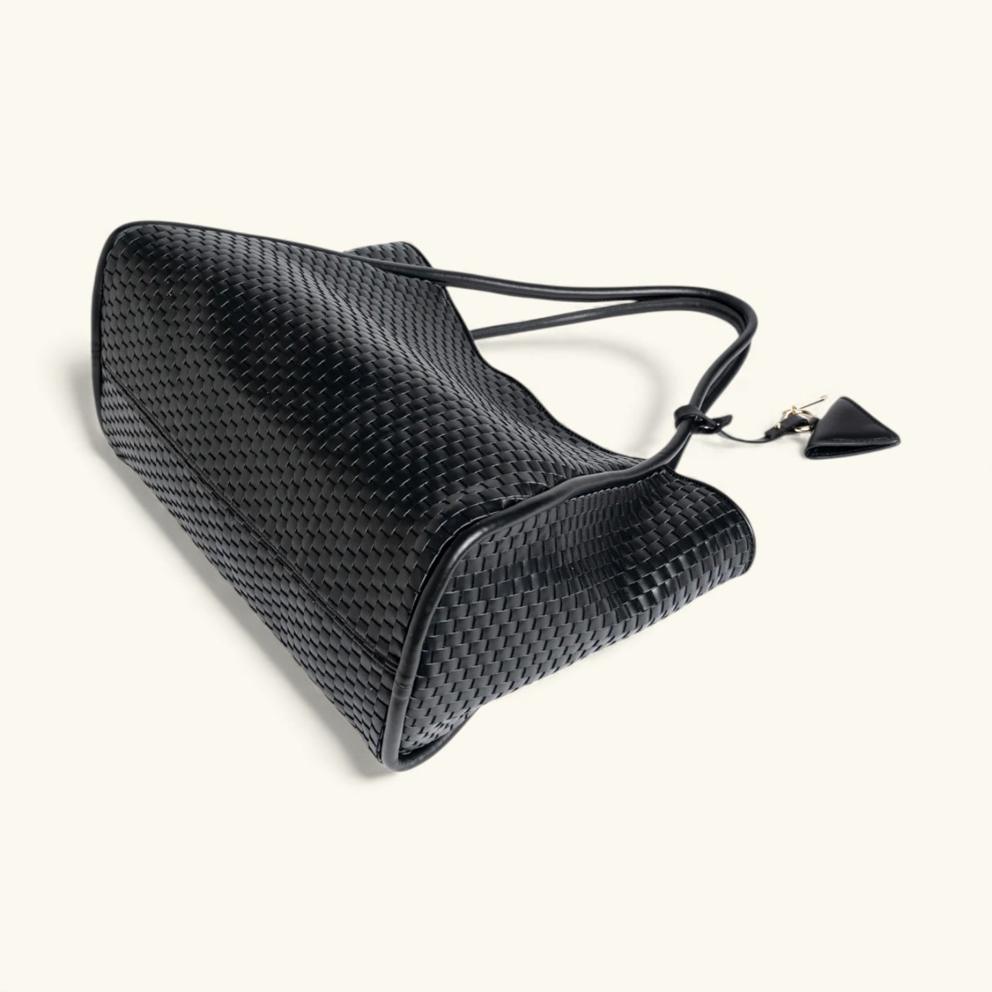 "09" TUBOLAR & PLAIN Woven Leather Tote Bag