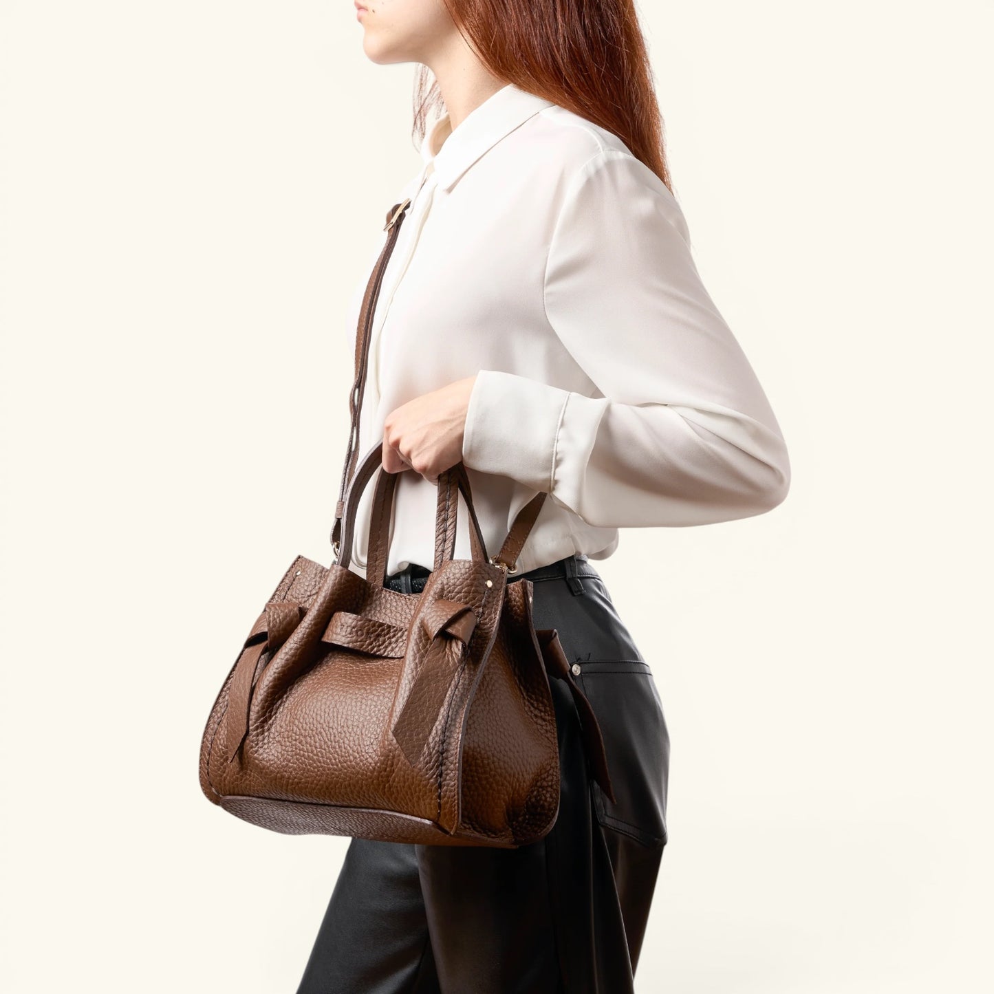 VITTORIA MEDIUM - Leather Tote Hanbag