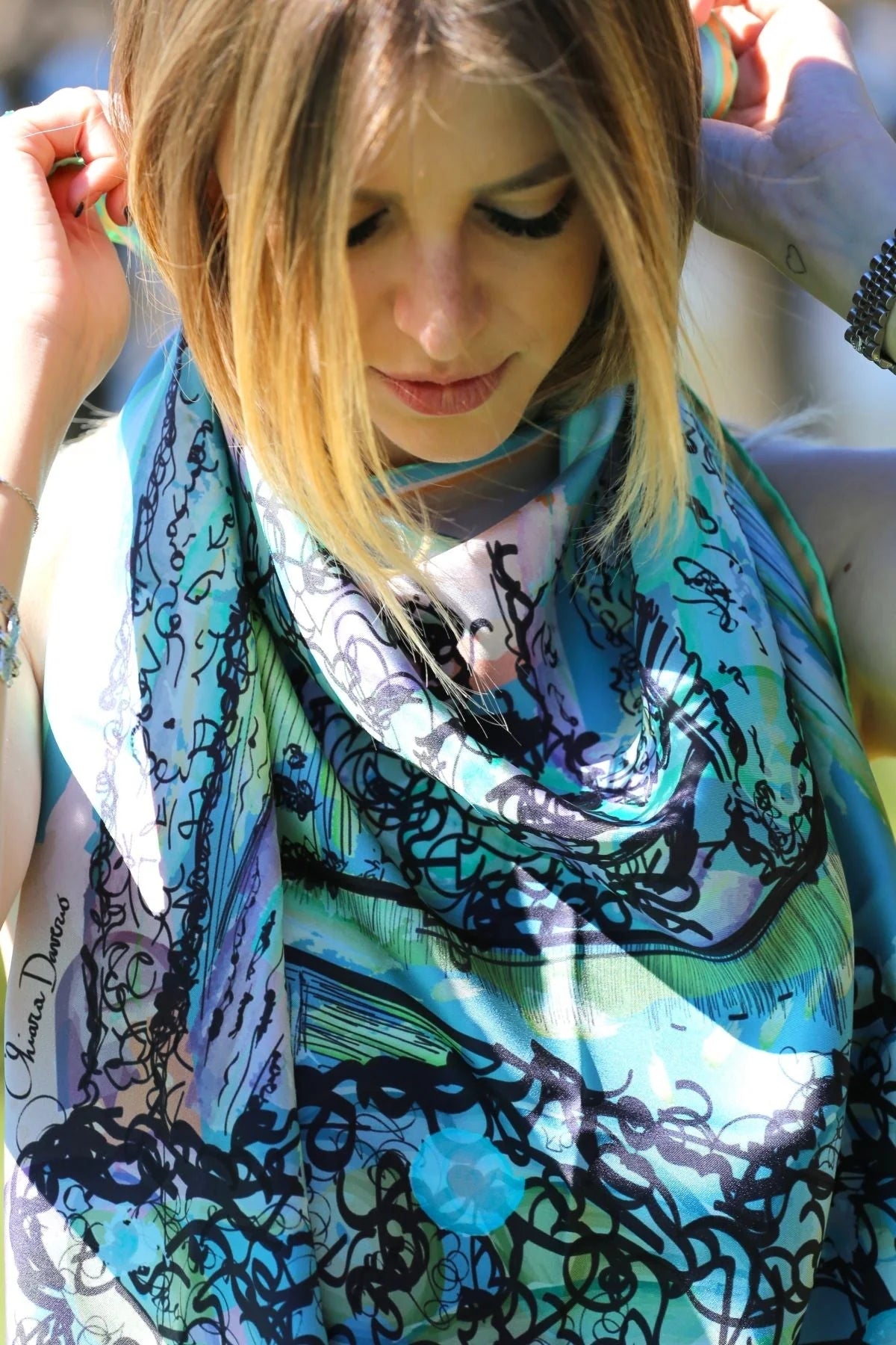RENDEZ-VOUS IN TUSCANY - 90x90 Silk Twill Scarf