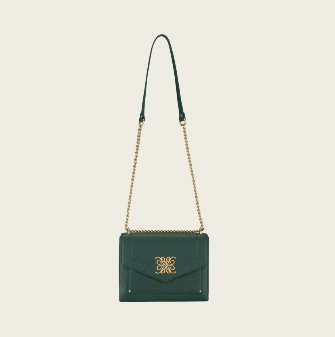 Italian handcrafted bag collections at Via Neapolis.